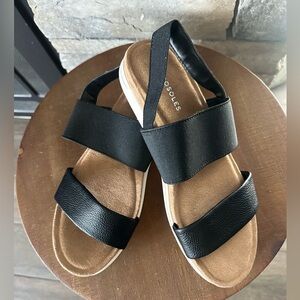 Aerosoles Black Hoboken Sandal size 9, never worn